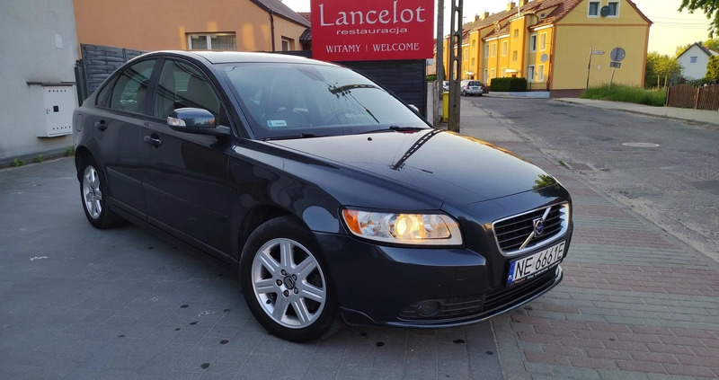 Volvo S40 cena 17800 przebieg: 247400, rok produkcji 2009 z Malbork małe 46